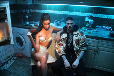 AlunaGeorge - Attracting Flies