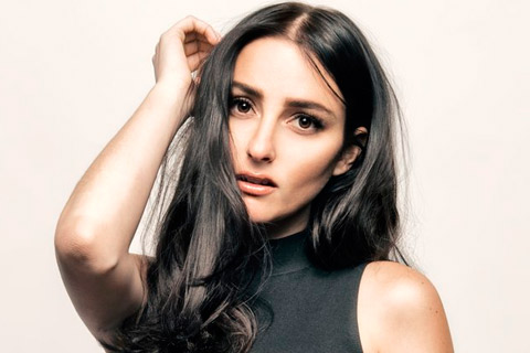 BANKS