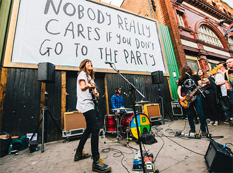 Courtney Barnett - Nobody Really Cares If You Don't Go To The Party