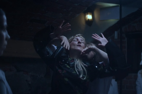 ionnalee - Not Human