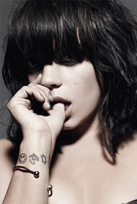 Lily Allen - Elle