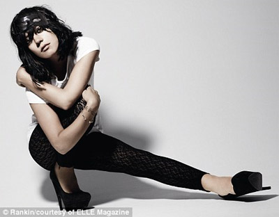 Lily Allen - Elle