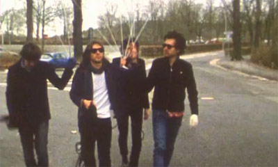 Phoenix - From a Mess to the Masses